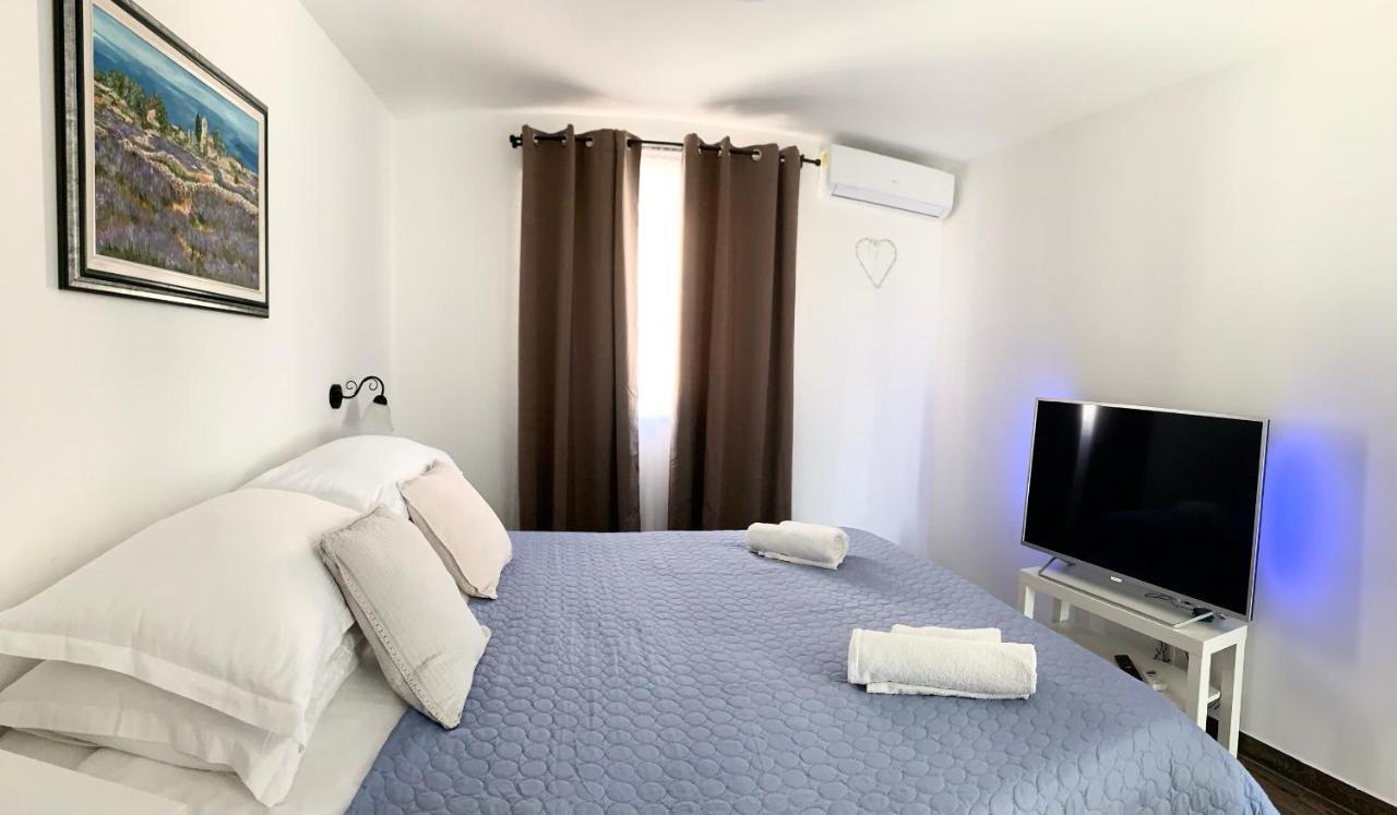 Apartment Ana Sea View Макарска Екстериор снимка